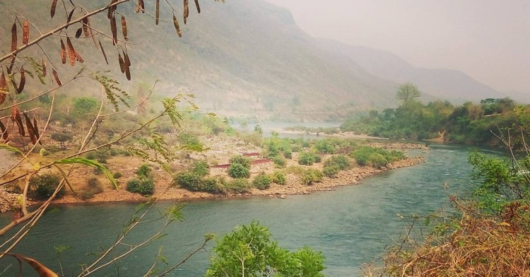 Mya Lake